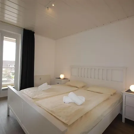 Appartement-Neptum-Seeblick-Str-132 아파트 *